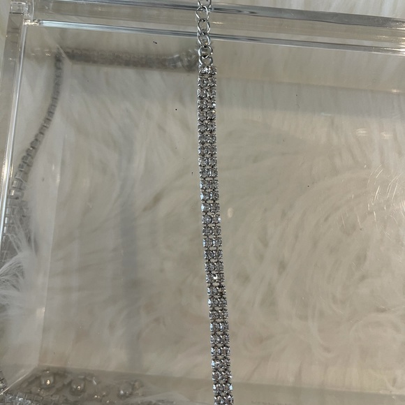 ♥️♥️SOLD♥️♥️ STUNNING Chrystal ADJUSTABLE necklace beautiful - Picture 3 of 7